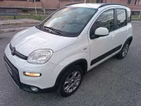 Usata Fiat Panda 4x4 S 75 CV (55 kW) 2015 Bianco Utilitaria