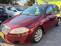 Usata Fiat Croma Emotion 150 CV (110 kW) 2006 Rosso Station wagon