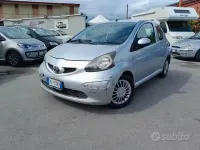 Brugt Toyota Aygo 68 HK (50 kW) 2009 Grå Hatchback