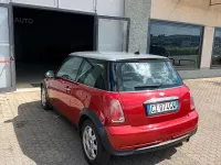 Usata Mini Cooper Seven 116 CV (85 kW) 2006 Rosso Utilitaria