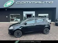 Usata Lancia Ypsilon Gold 69 CV (50 kW) 2024 Nero Utilitaria