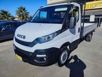 Usata Iveco Daily 136 CV (100 kW) 2017 Bianco Furgone