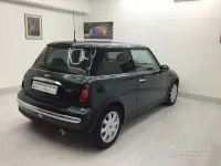 Usata Mini ONE 90 CV (66 kW) 2004 Verde Utilitaria