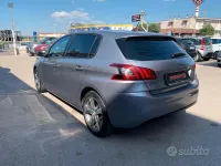 Usata Peugeot 308 Allure 131 CV (96 kW) 2019 Grigio Berlina