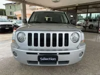 Usata Jeep Patriot Limited 140 CV (102 kW) 2008 Grigio SUV