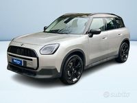 Usata Mini Countryman Classic 170 CV (125 kW) 2025 Argento metallizzato SUV