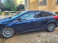 Begagnad Ford Focus 95 HK (69 kW) 2012 Blå Sedan