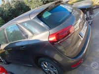 Usata Citroën C4 Picasso Feel 120 CV (88 kW) 2017 Marrone Monovolume