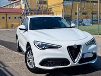 Usata Alfa Romeo Stelvio 160 CV (117 kW) 2018 Bianco SUV