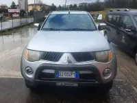 Usata Mitsubishi L200 Invite 136 CV (100 kW) 2007 Argento Pick-up