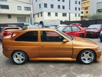 Usata Ford Escort RS 220 CV (161 kW) 1993 Gold metal