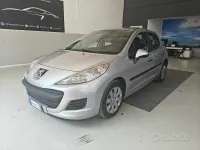 Usata Peugeot 207 73 CV (53 kW) 2010 Grigio Berlina
