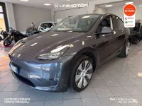 Usata Tesla Model Y 152 kW (208 CV) 2022 Grigio SUV