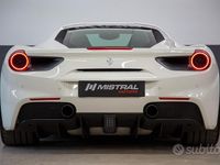 Usata Ferrari 488 670 CV (492 kW) 2016 Bianco Coupé