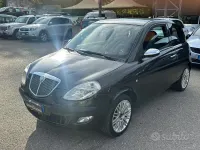 Usata Lancia Ypsilon 69 CV (50 kW) 2006 Nero Utilitaria
