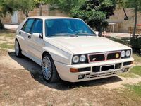 Usata Lancia Delta 211 CV (155 kW) 1994 Utilitaria