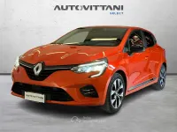 Usata Renault Clio V Evolution 101 CV (74 kW) 2023 Arancione Berlina