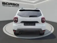 Usata Dacia Duster Journey 101 CV (74 kW) 2023 Bianco ghiaccio SUV