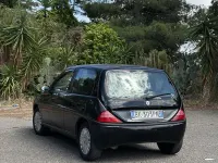 Usata Lancia Ypsilon 60 CV (44 kW) 2000 Nero Utilitaria