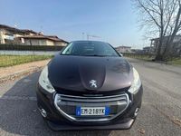 Usata Peugeot 208 Allure 92 CV (67 kW) 2013 Grigio Utilitaria