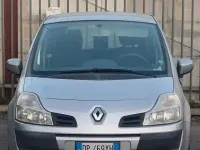 Usata Renault Modus Dynamique 75 CV (55 kW) 2009 Grigio Monovolume