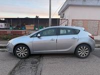 Usata Opel Astra 110 CV (80 kW) 2010 Grigio Berlina