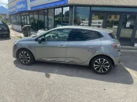 Usata Renault Clio V Techno 101 CV (74 kW) 2024 Grigio Berlina