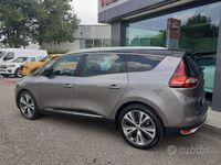Usata Renault Grand Scénic IV Bose Edition 131 CV (96 kW) 2017 Antracite / metallizzato Monovolume