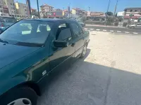 Usata Mercedes C220 125 CV (91 kW) 2000 Verde Berlina