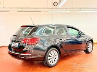 Usata Opel Astra Sport 110 CV (80 kW) 2016 Nero Station wagon