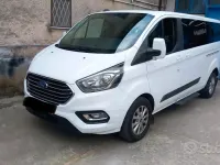 Usata Ford Tourneo Custom 131 CV (96 kW) 2020 Bianco Furgone