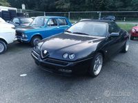 Usata Alfa Romeo Spider 220 CV (161 kW) 2001 Nero Cabrio