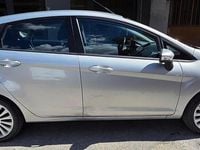 Usata Ford Fiesta Business Edition 82 CV (60 kW) 2011 Argento Utilitaria