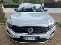Usata VW T-Roc Advance 150 CV (110 kW) 2018 Bianco SUV