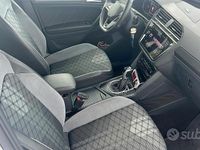 Usata VW Tiguan R-line 150 CV (110 kW) 2023 Bianco SUV