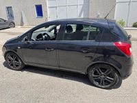 Usata Opel Corsa 85 CV (62 kW) 2011 Nero Berlina
