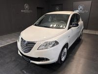 Usata Lancia Ypsilon Gold 85 CV (62 kW) 2013 Bianco gara pastello Utilitaria