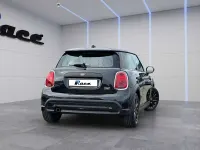 Usata Mini ONE 102 CV (75 kW) 2022 Nero Utilitaria