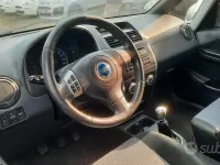 Usata Fiat Sedici 107 CV (78 kW) 2008 Nero SUV
