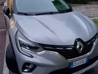 Usata Renault Captur Techno 101 CV (74 kW) 2024 Argento SUV