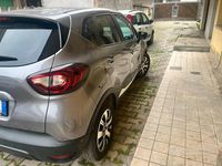 Usata Renault Captur 2017 Grigio SUV
