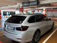 Usata BMW 320 Luxury Line 190 CV (139 kW) 2018 Grigio Station wagon