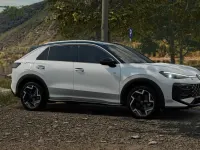 Nuova VW T-Roc R-line 150 CV (110 kW) 2026 Pure white nero SUV