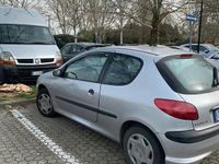 Usata Peugeot 206 1999 Grigio Utilitaria