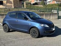 Usata Lancia Ypsilon Silver 69 CV (50 kW) 2023 Blu/azzurro Utilitaria