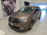 Usata Dacia Sandero Essentiel 75 CV (55 kW) 2019 Marrone Berlina