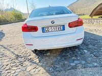 Usata BMW 318 150 CV (110 kW) 2018 Bianco Berlina