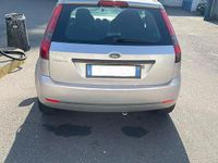 Usata Ford Fiesta 2004 Grigio Utilitaria