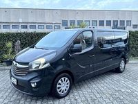 Usata Opel Vivaro 145 CV (106 kW) 2015 Nero Monovolume