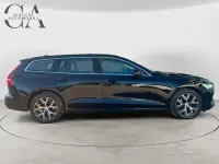 Usata Volvo V60 Core 197 CV (144 kW) 2022 Other Station wagon
